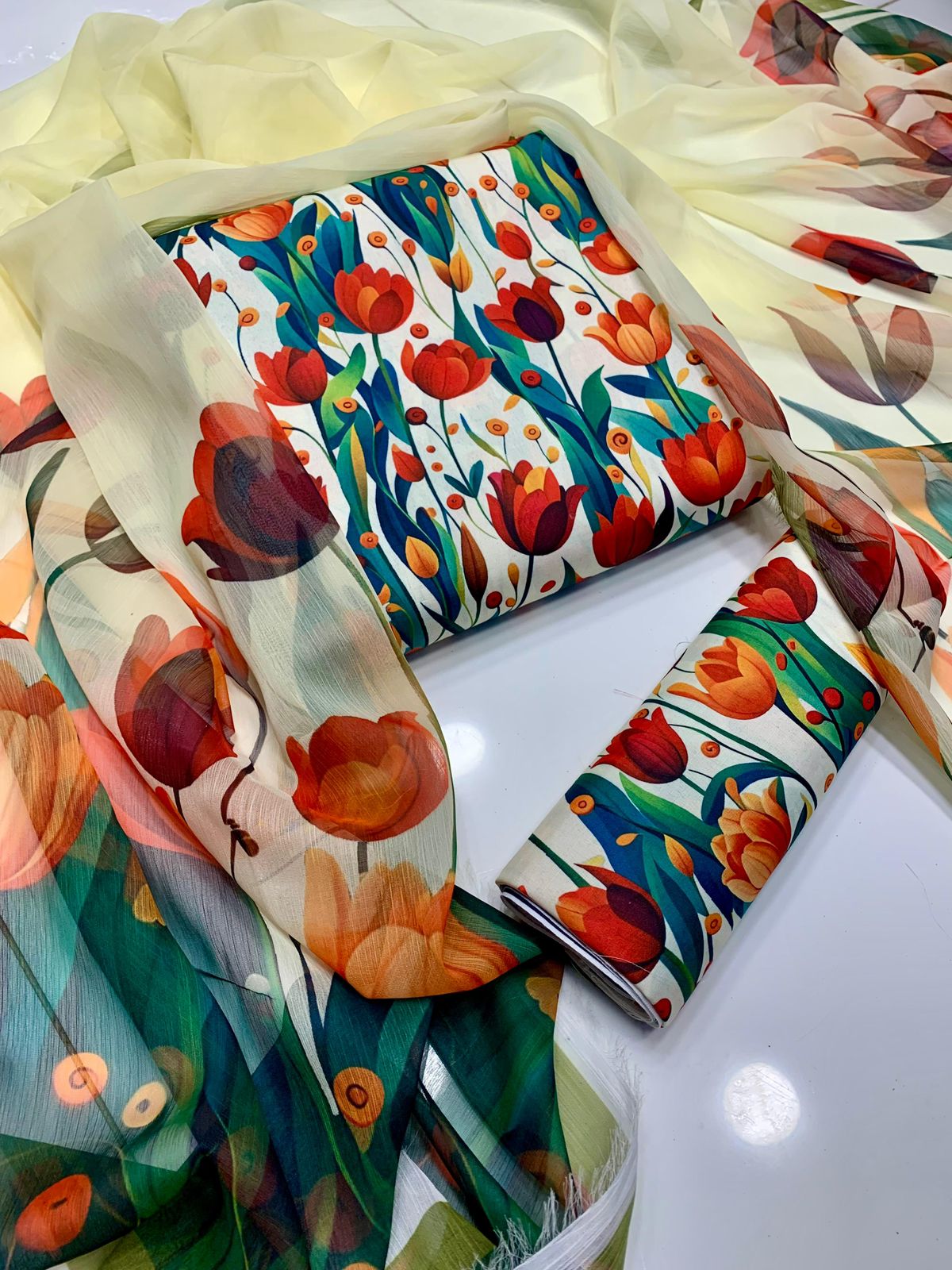 FLORAL DIGITAL SWISS LAWN